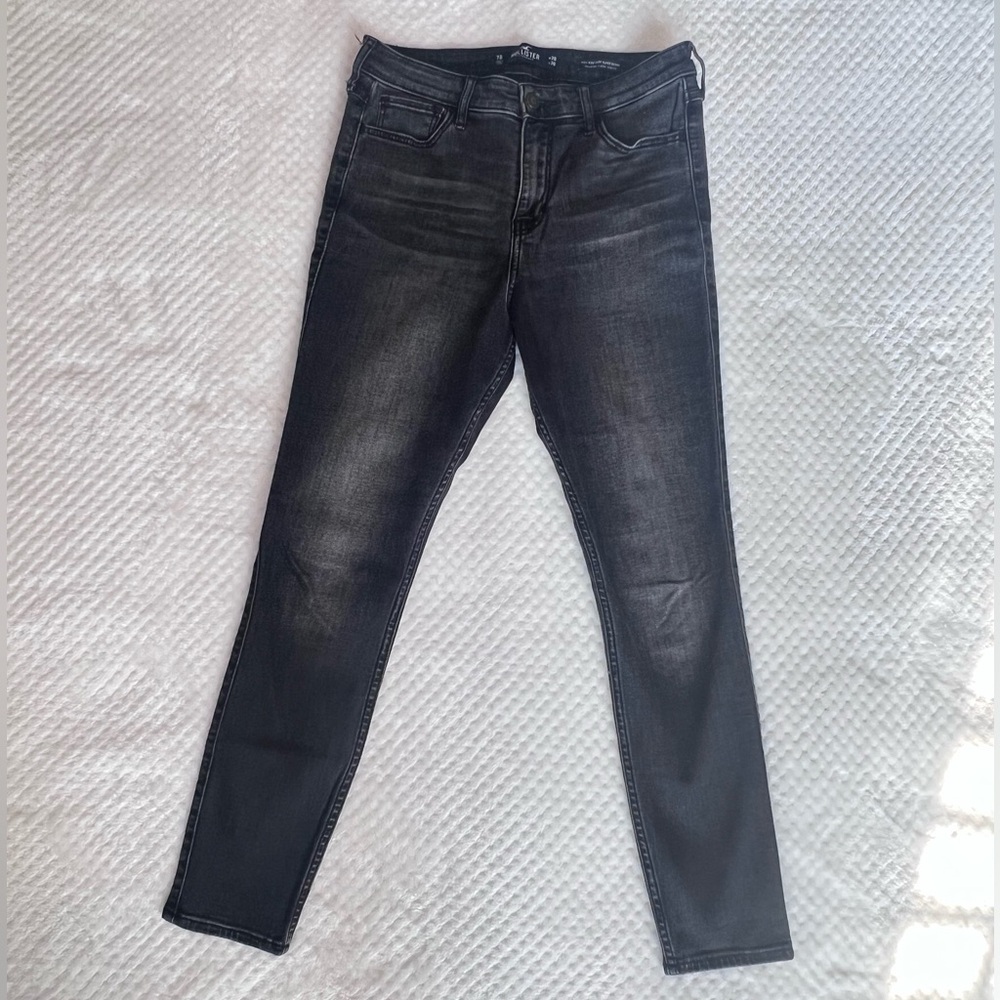 Hollister Women's Skinny Jeans - Black